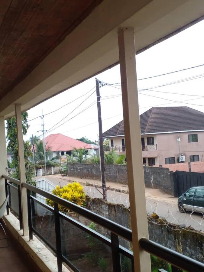 Zunox Guest House Freetown Exteriér fotografie