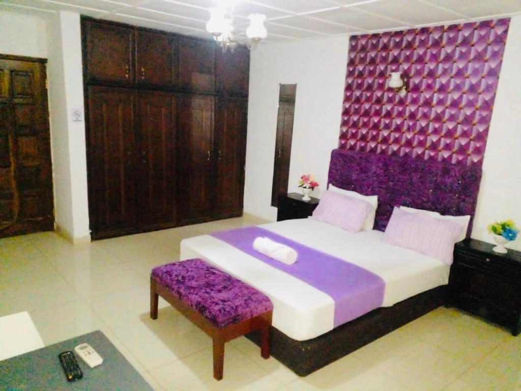 Zunox Guest House Freetown Exteriér fotografie