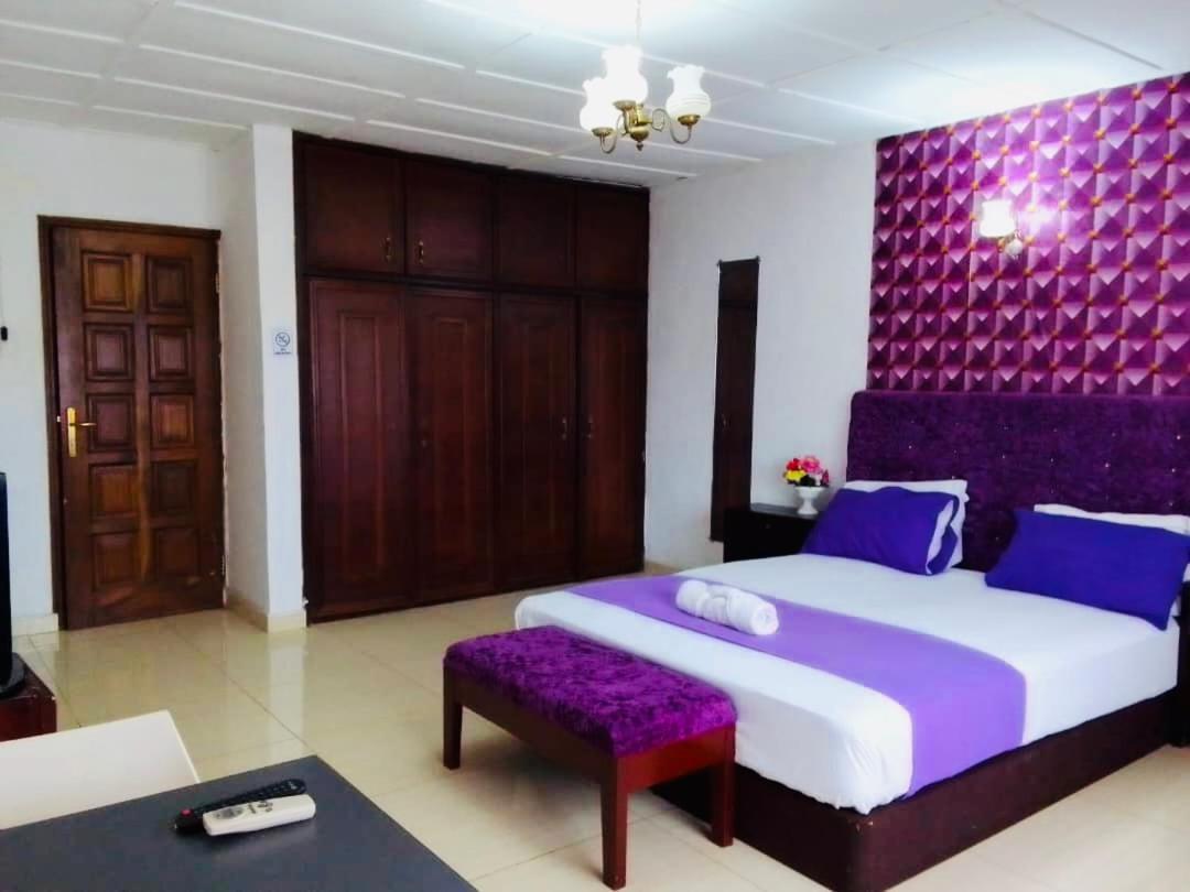 Zunox Guest House Freetown Exteriér fotografie