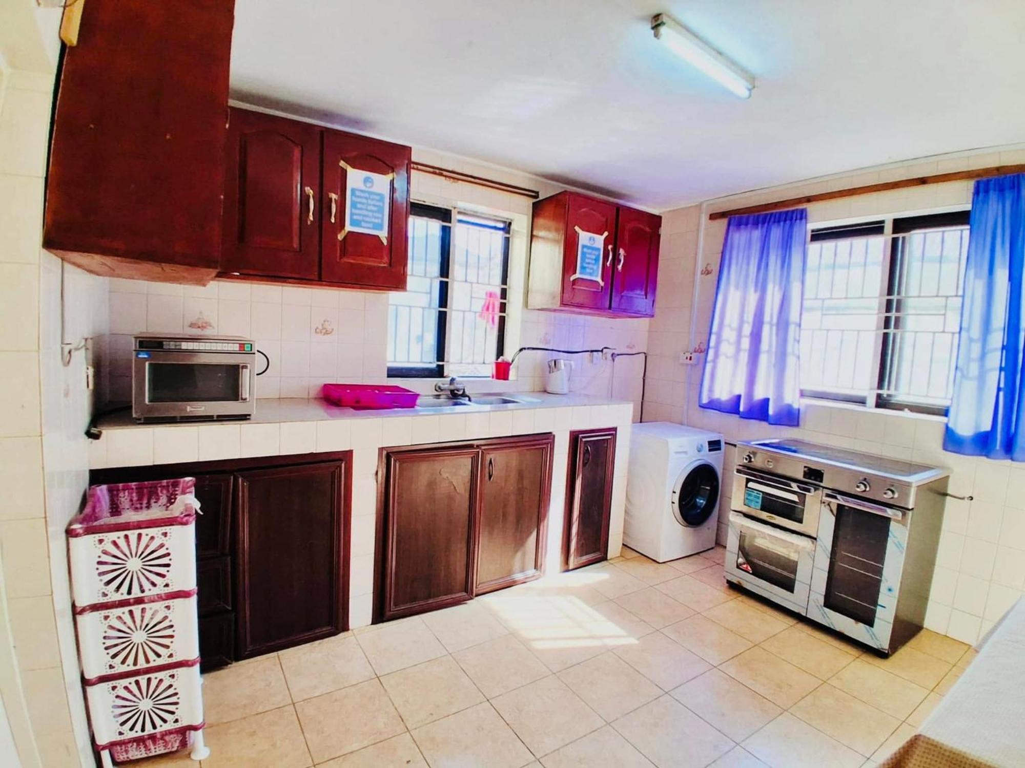 Zunox Guest House Freetown Exteriér fotografie